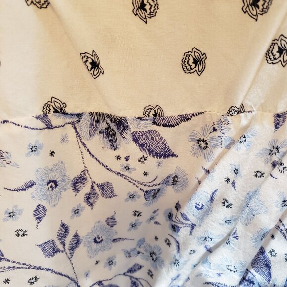 Old Navy Relaxed Bib-Front Boho Tank - Picture 5 of 6